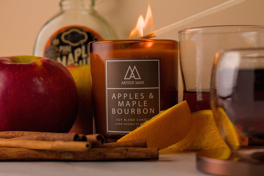 Soy Blend Wood Wick Candle - Apples and Maple Bourbon